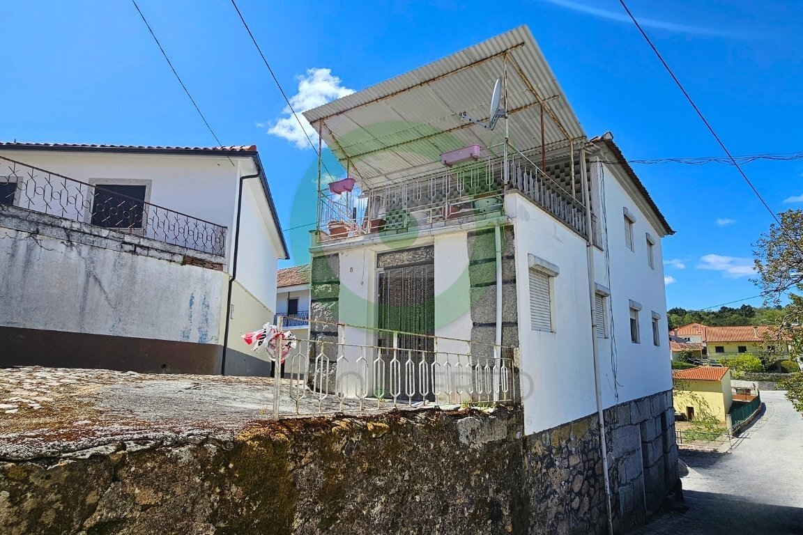 https://images.crm360.pt/imoveis/34109o/foto_marca_agua/o967rsdtzc4j61ubsr9uh.jpg