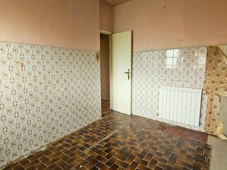 dy15w1og7z4f700t43ooa.jpg
