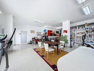 4lng5mglm7eu6pw97x6wa.jpg
