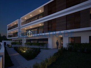 jh8qa5ii5aiq834192rvm.jpg