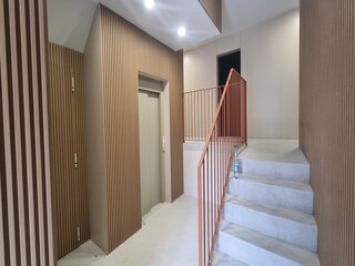 r378rx2l04aimpx3lujoc.jpg