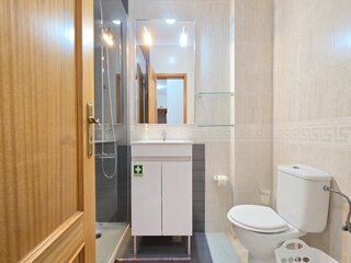 ooztxnoj92pv4zhpt8tke.jpg