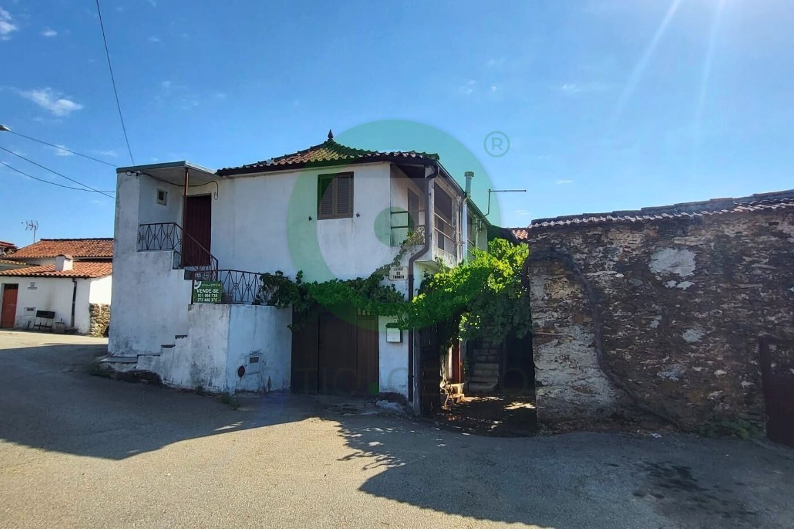 https://images.crm360.pt/imoveis/350qey/foto_marca_agua/39hzskl1u490j5uvugzzl.jpg