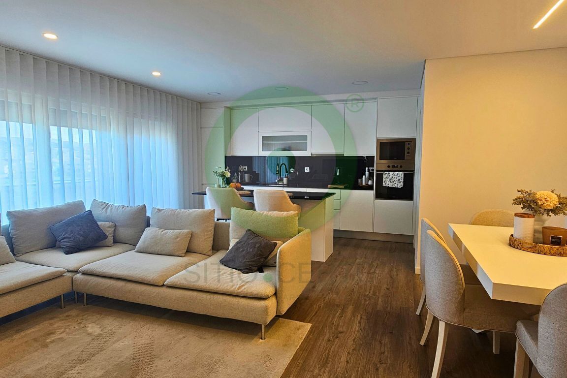 https://images.crm360.pt/imoveis/35lnel/foto_marca_agua/9wllezsjlkecbgip977ppm.jpg
