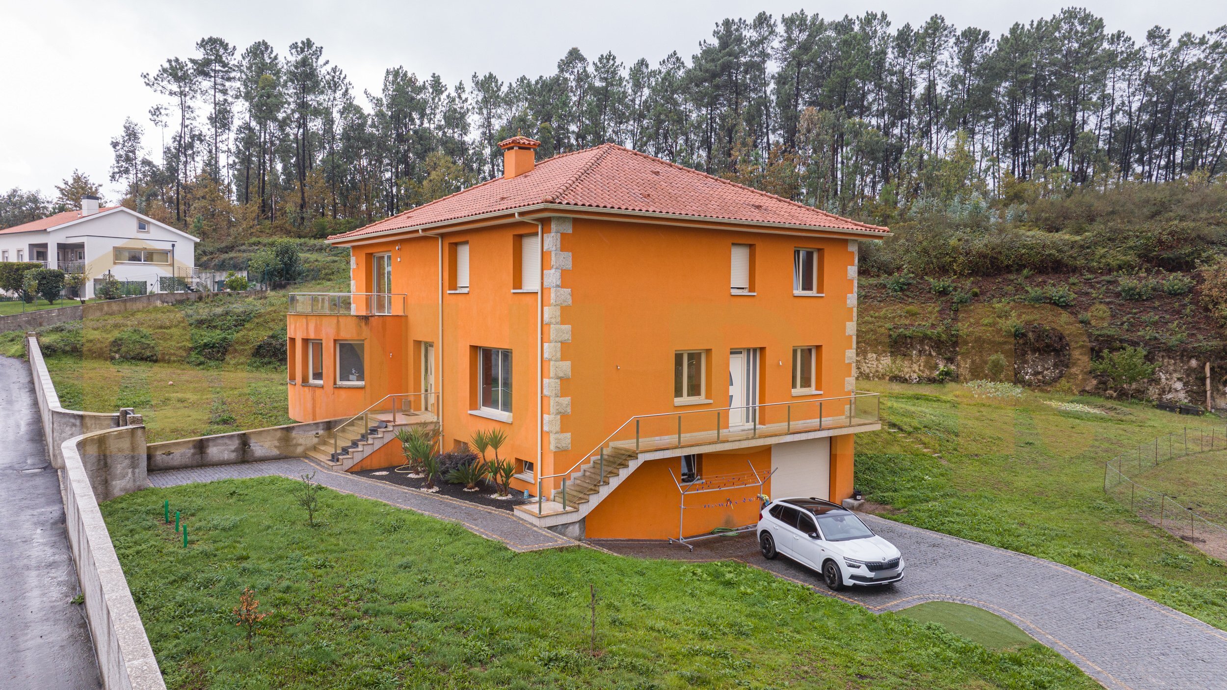Casa independiente T4