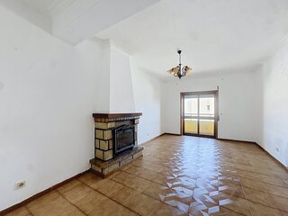 g2dwmm44mm5a03tctcm88i.jpg