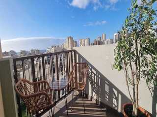 y8vdrmw3v696axdhr18mso.jpg