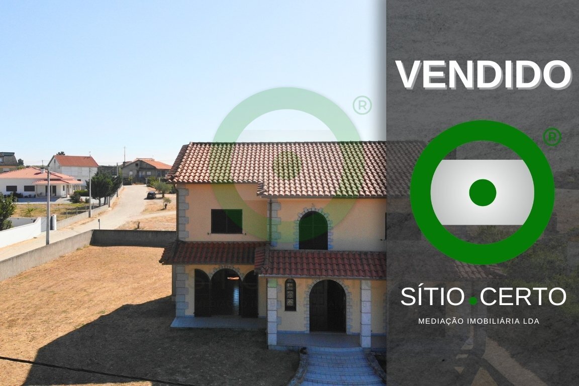 https://images.crm360.pt/imoveis/35vgkl/foto_marca_agua/lxx3gez3icfr6ky5rvanxn.jpg