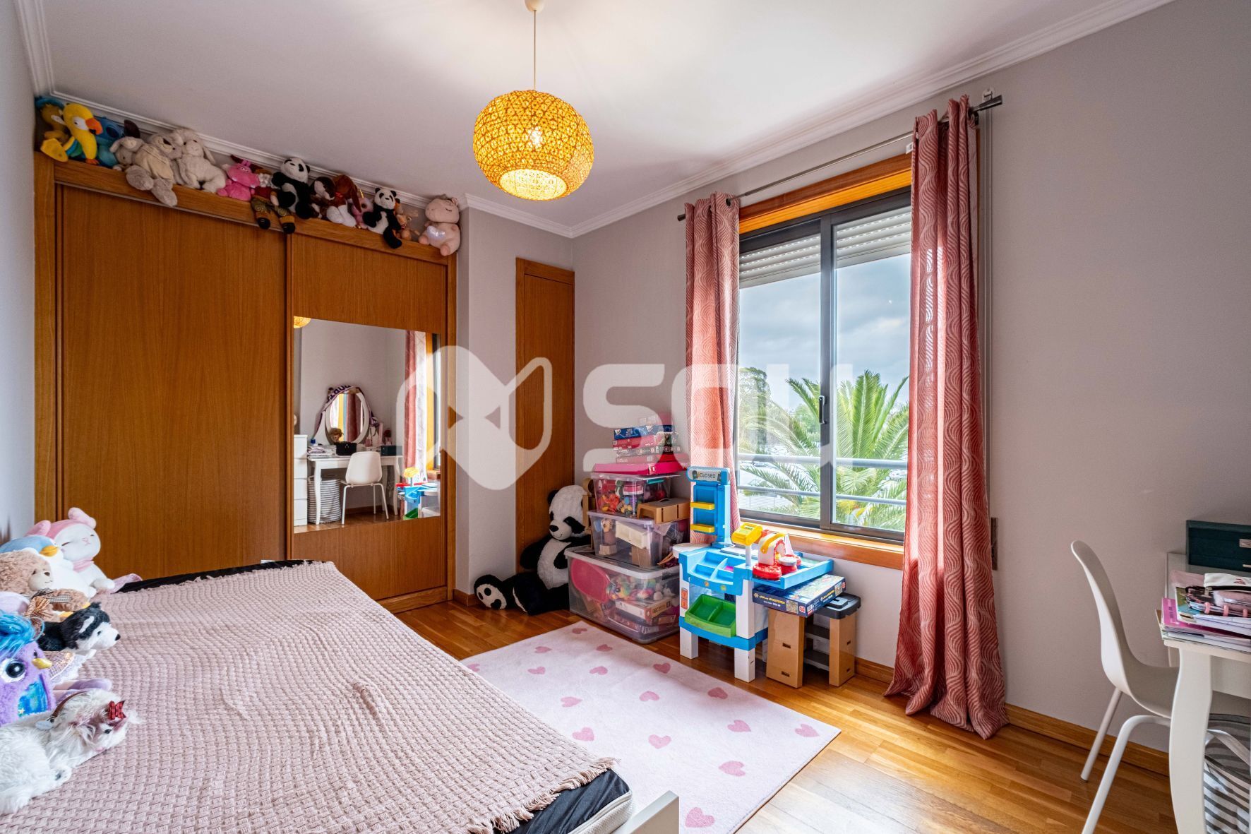 https://images.crm360.pt/imoveis/35vvg9/foto_marca_agua/p5jbh2bnie17qd9ul7ulr.jpg