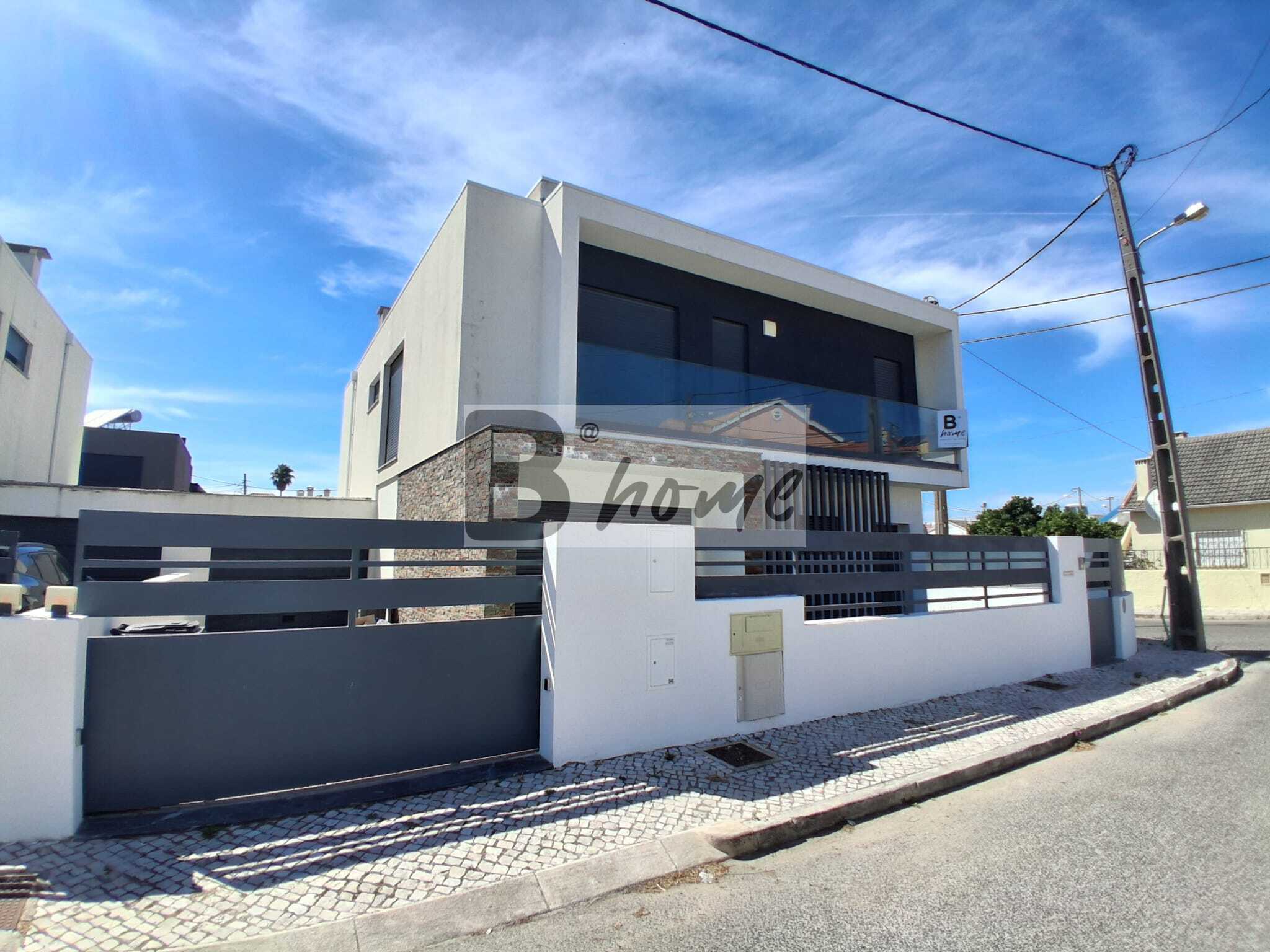 Moradia T4