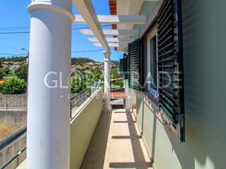 03a55vlpt8fyq001w24r29s.jpg