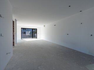 99dqtqw1x32gk4giig5od.jpg
