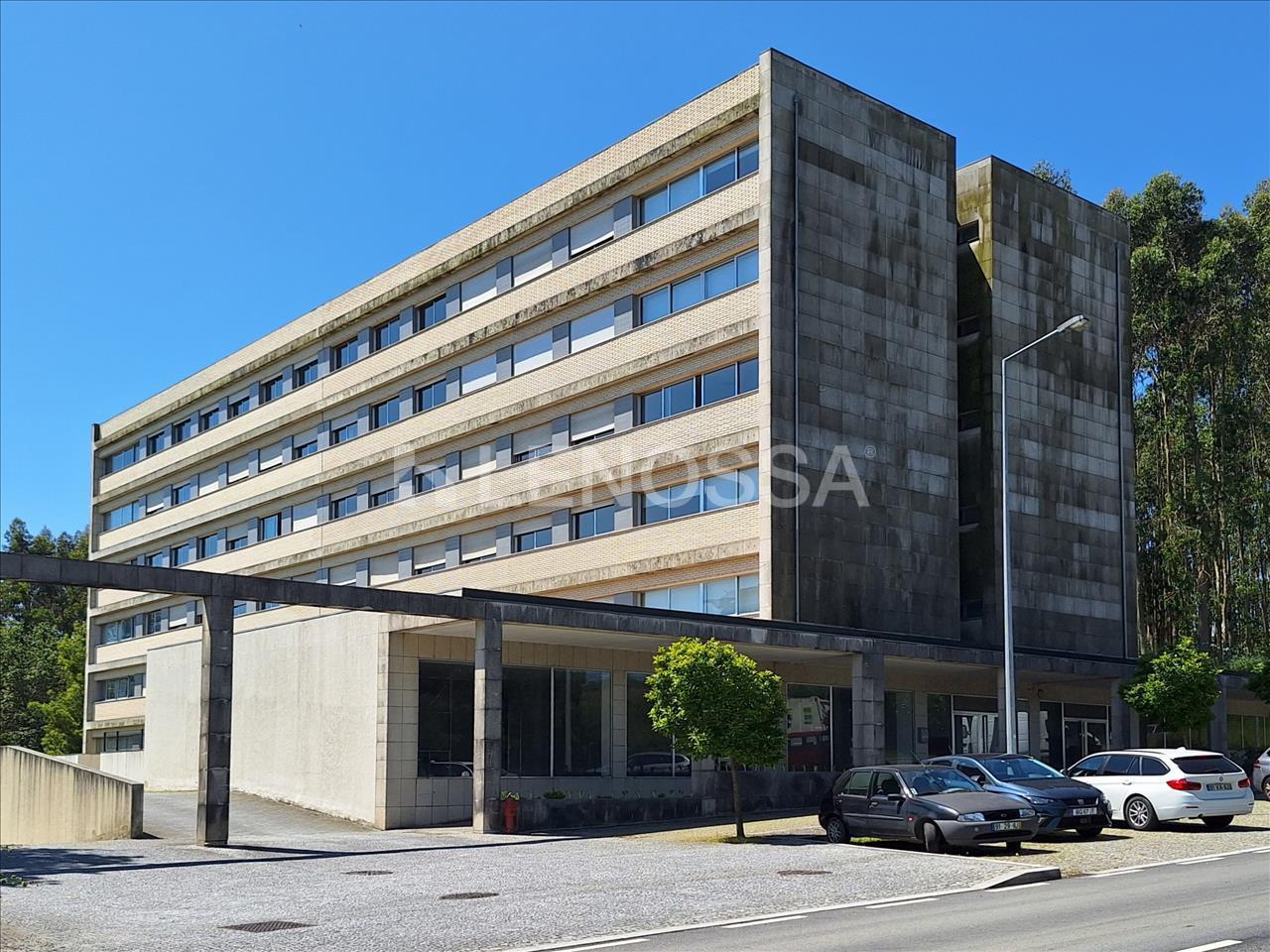 https://images.crm360.pt/imoveis/37vv8p/foto_marca_agua/ttnt1b8xvyuyt9essh42.jpeg