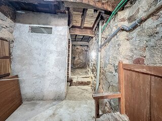 rq7qq53ejscd433pzinkki.jpg