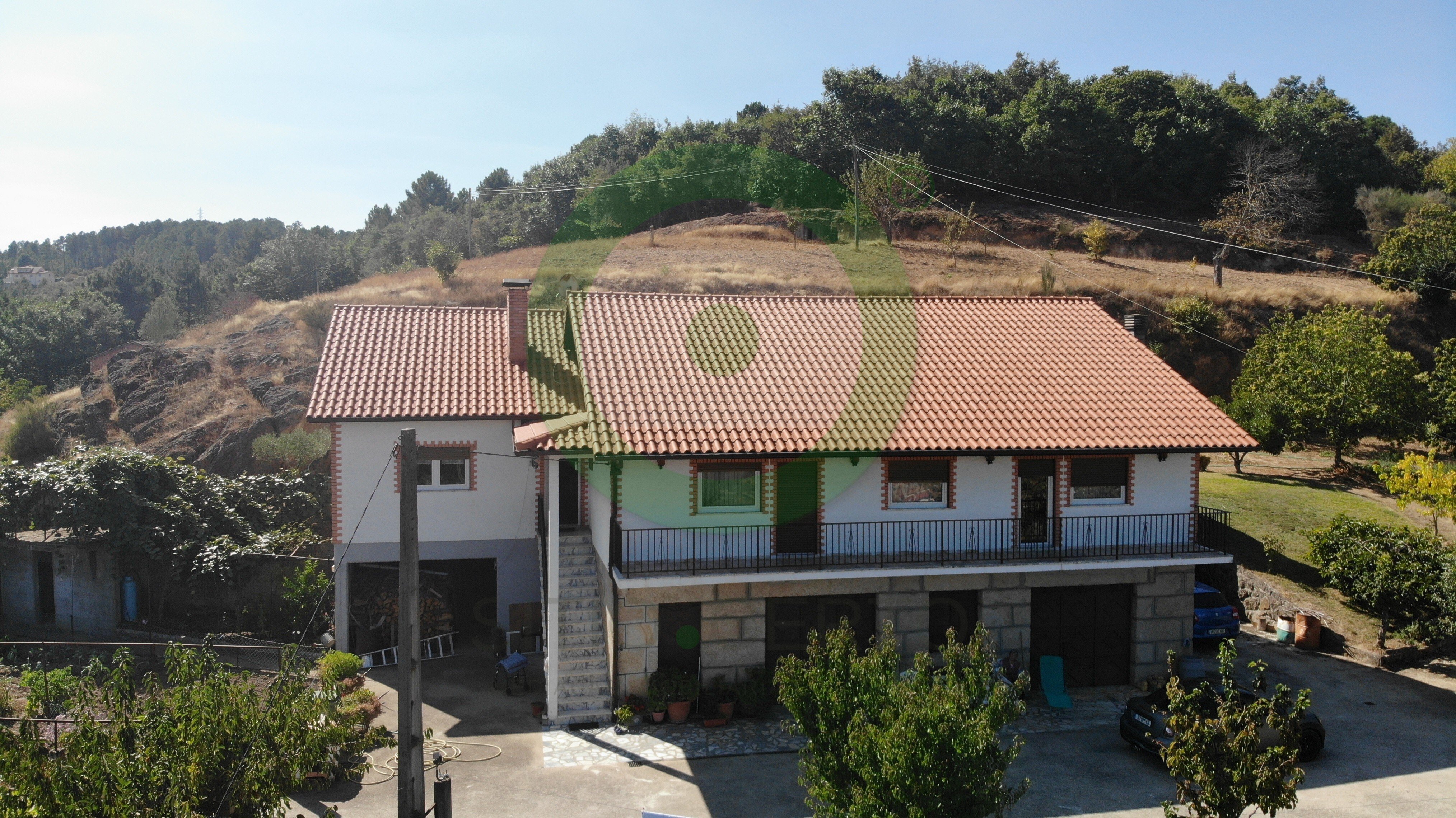 https://images.crm360.pt/imoveis/3d9pkd/foto_marca_agua/oyu1llvw74ous9xmxsgk.jpg