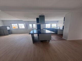 iz405kcw949kocu61pw7u.jpg