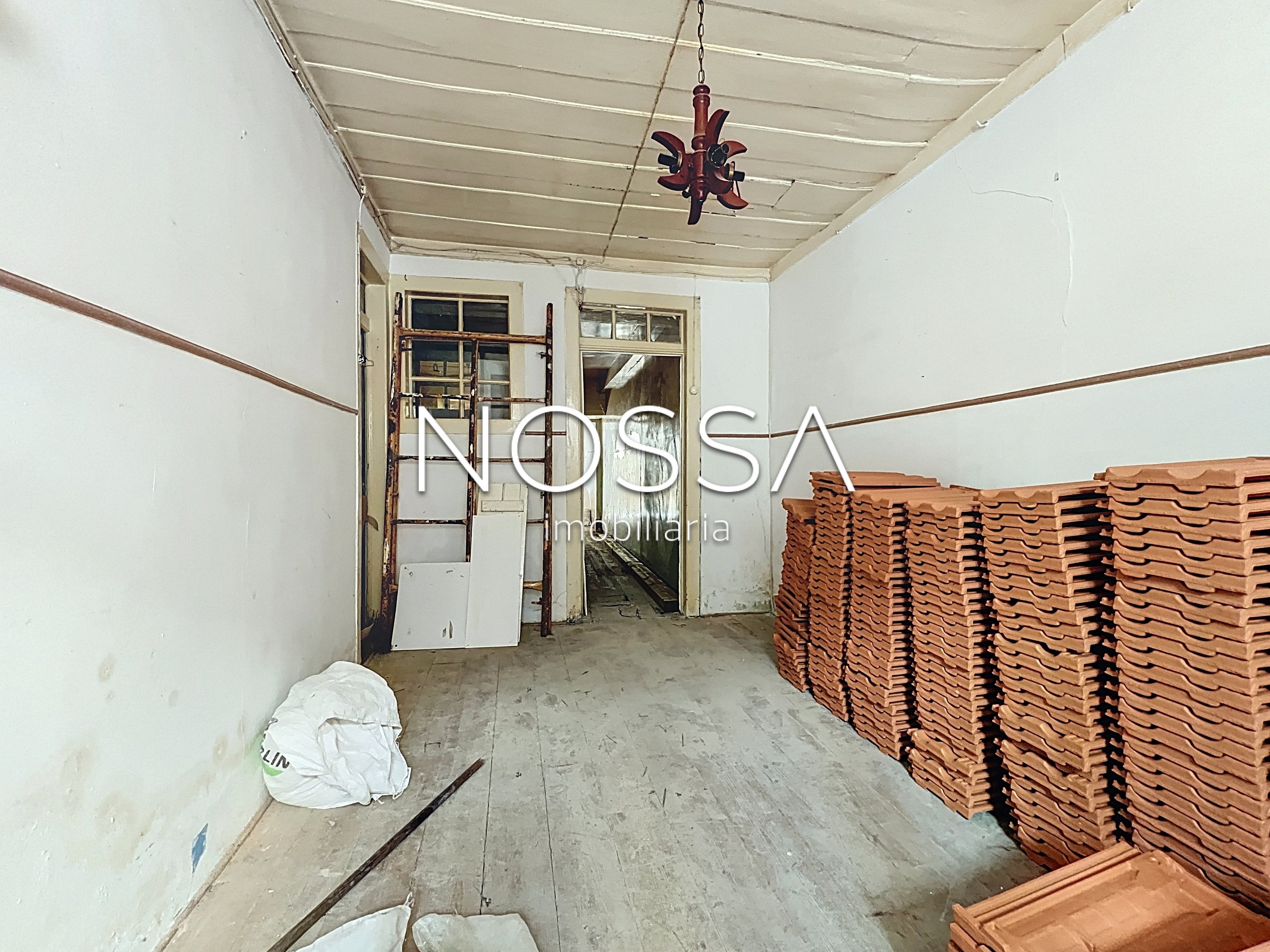 Apartamento T1 + 1