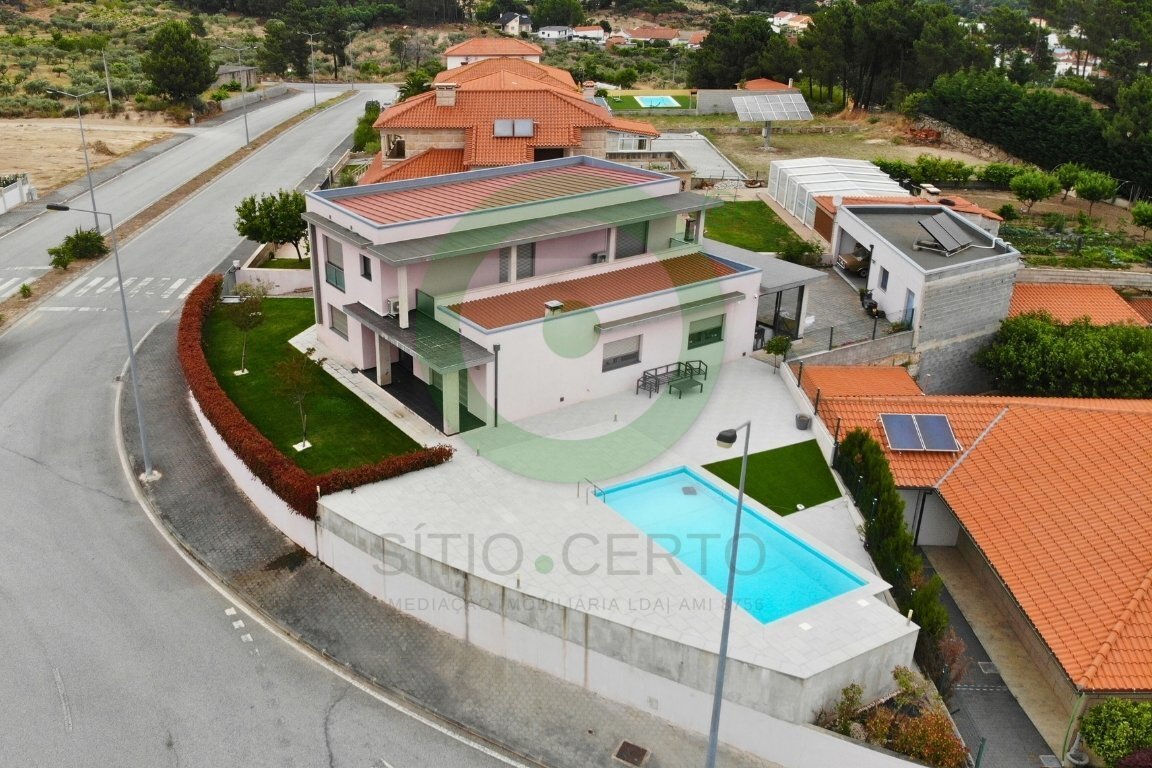 https://images.crm360.pt/imoveis/3o99ev/foto_marca_agua/hv35omtqghm4ev9e7zzls.jpg