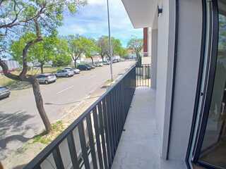 qkqdgatx4olx154pettyzr.jpg