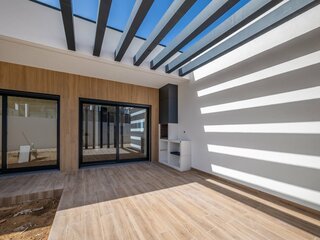 hwybif2804kwk7biotz6f.jpg