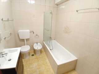 gmm6sun2mp8ez97u749z8.jpg