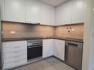 d6lpiwhqag498ct1v08rm.jpg