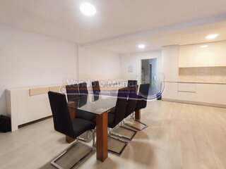 acryzfstxw4w5fb370tvw.jpg