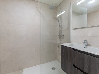 alcac2gj2qusf3xr08ryl.jpg