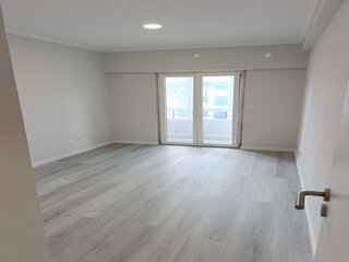 2m82wxetognf8f909z8jp.jpg
