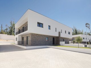 pn48ga2nvbk4msdautrth.jpg