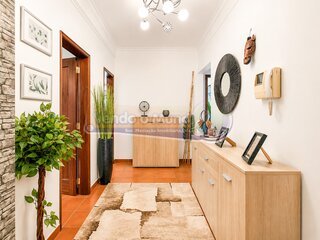79yd795kdcg8d678wkoom9.jpg