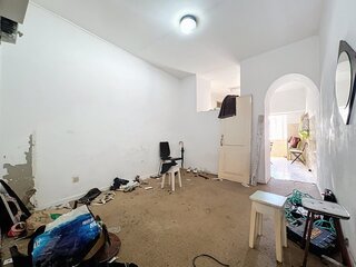 7h732mkse2r38tos09yne.jpg
