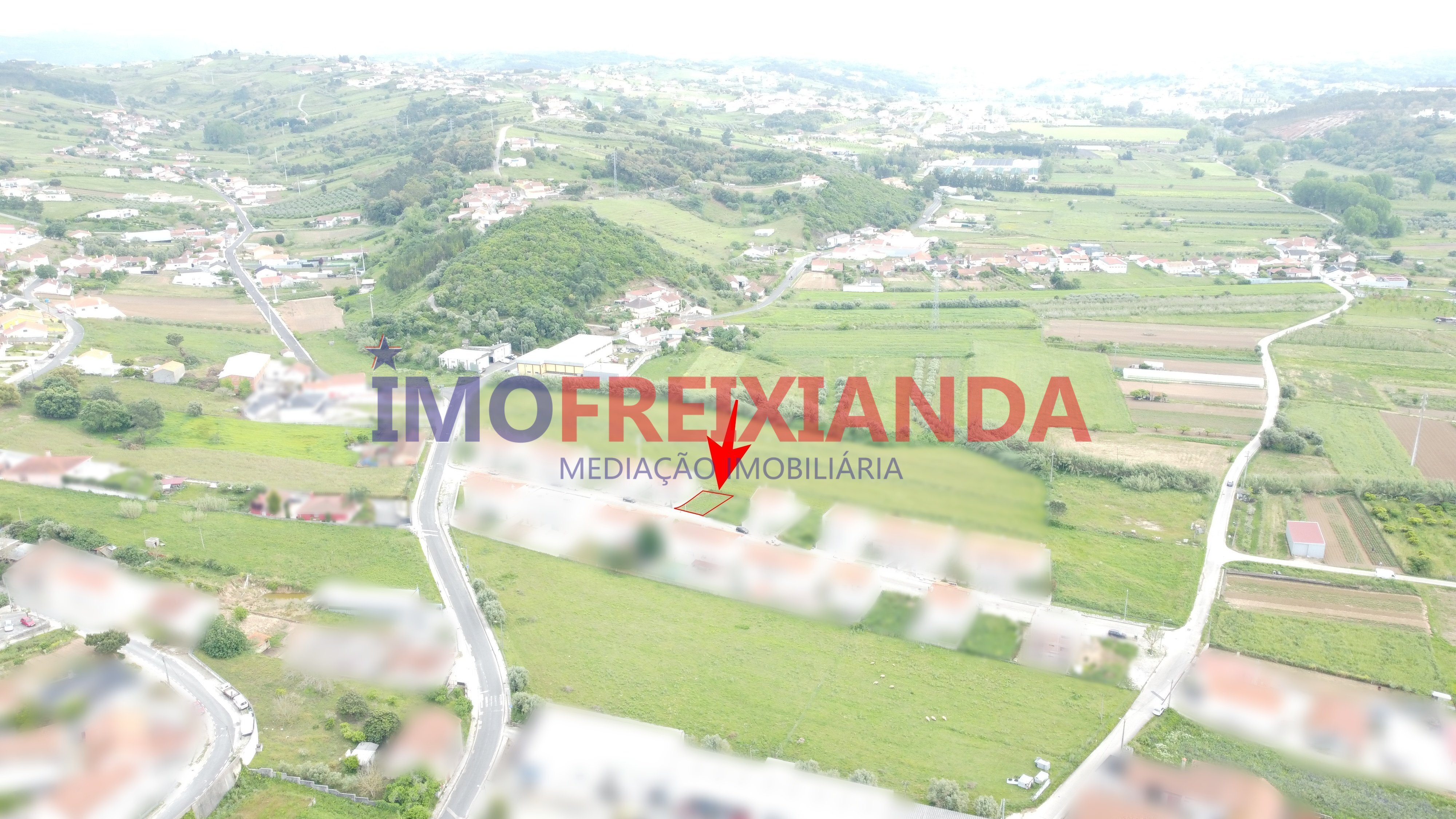 https://images.crm360.pt/imoveis/3yvxvl/foto_marca_agua/hadk2hucaswmamoxz5uwn.jpg