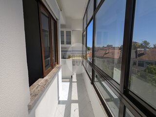 r350xdo622m3tp329tw8.jpg