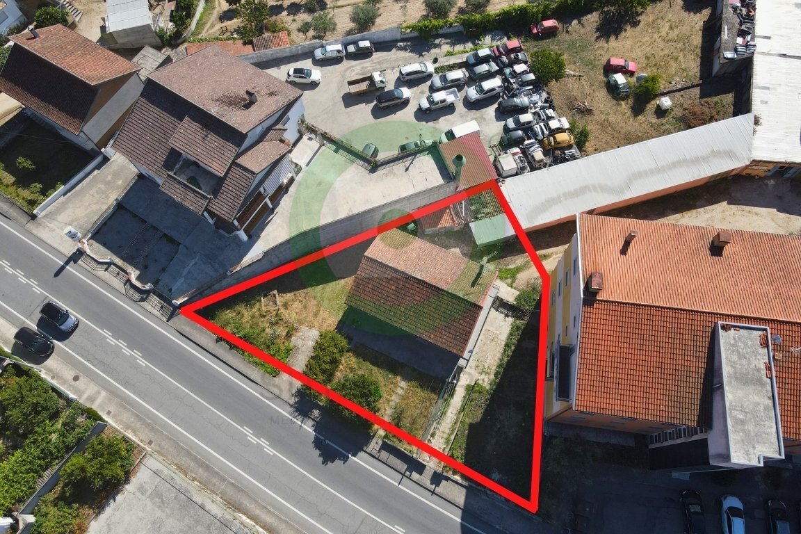 https://images.crm360.pt/imoveis/j0pvz4/foto_marca_agua/nusfvfefvyjyh6ikn7dw5.jpg