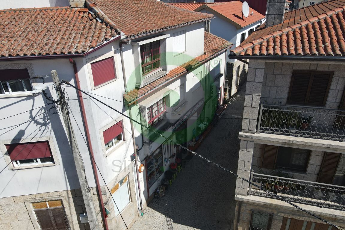 https://images.crm360.pt/imoveis/j0qkyg/foto_marca_agua/tdpkvu80eev6c4bi6p63.jpg