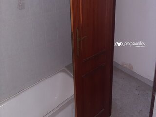 upuojt6a9m8mu9ngi084m.jpg