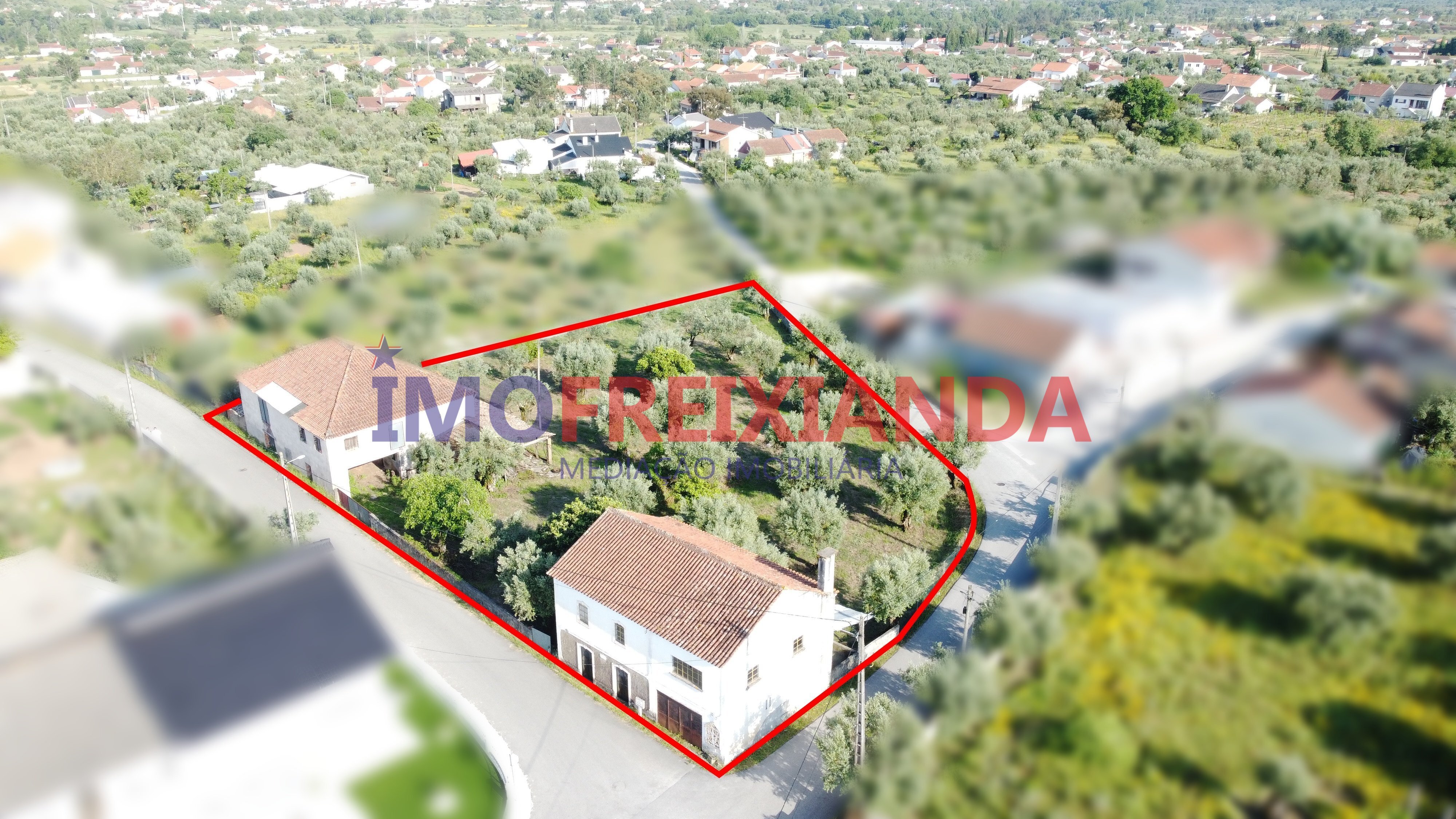 https://images.crm360.pt/imoveis/j887p8/foto_marca_agua/a5k71xfpqyvch6r90ngrgt.jpg