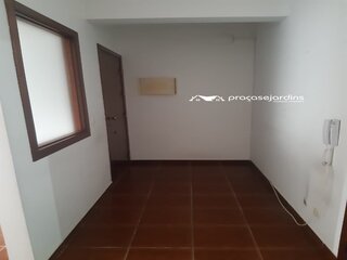 9fjnr3ro1pslafpa112f3m.jpg