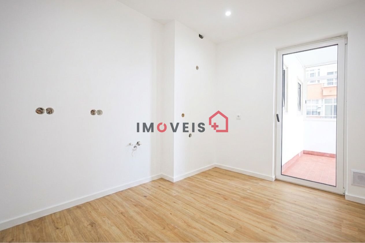 Apartamento T6 — foto 3