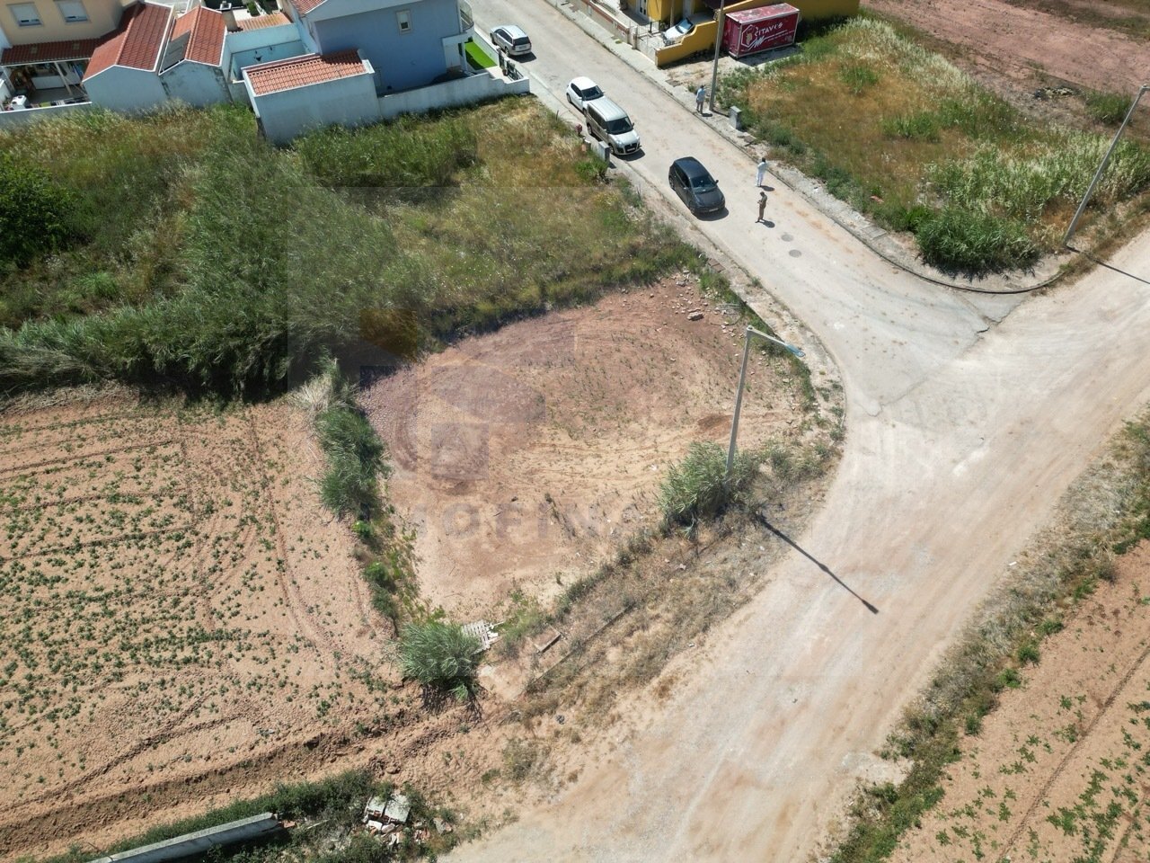 https://images.crm360.pt/imoveis/j88l66/foto_marca_agua/rg9zioqe6obezmbeybj9r.jpeg