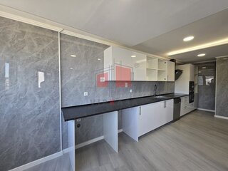 26yx55qhzivpbe65uv05vq.jpg