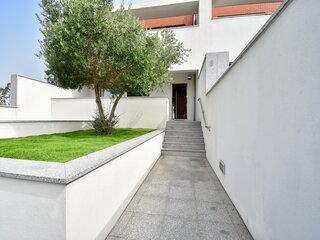 8eo082s5txmespdxuon89d.jpg