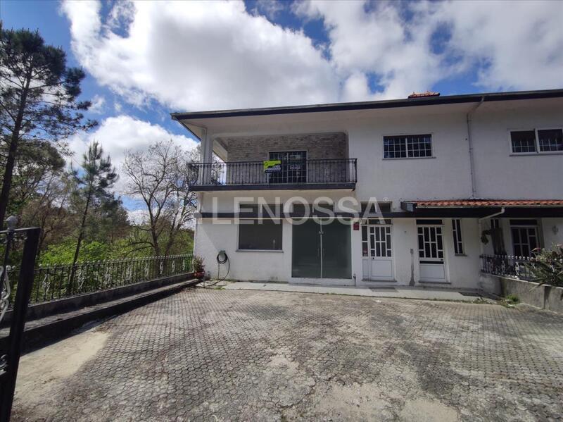 https://images.crm360.pt/imoveis/j88my8/foto_marca_agua/cc3vedi7m893eau57ijvln.jpeg