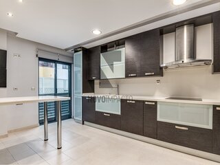 bb4eqhfa07v413u7vpcx8.jpg