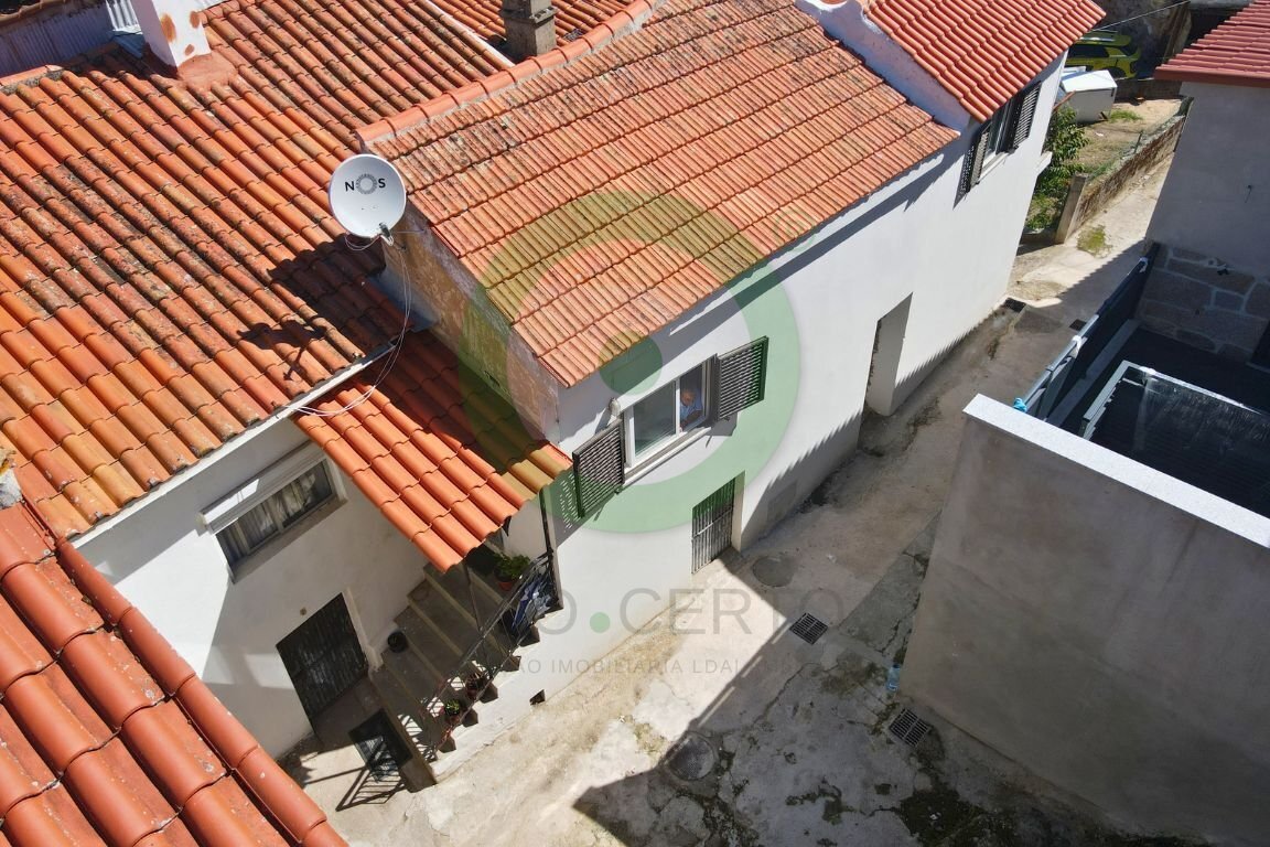 https://images.crm360.pt/imoveis/j8mkq8/foto_marca_agua/ia1d4jylympr5qsa9elid.jpg