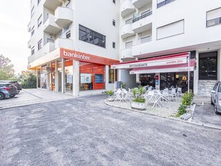 vv05l8068x8go7q7jj5po.jpg