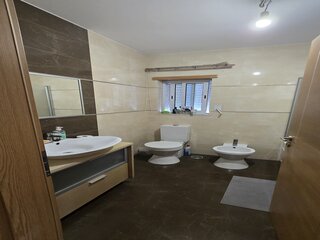 9p675ybrjxj39wzzdow0lg.jpg
