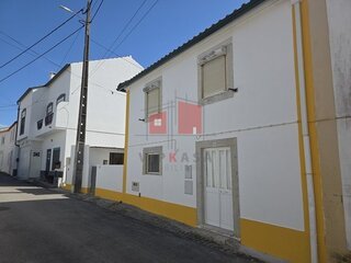 8r63at7bm179boubxftehk.jpg
