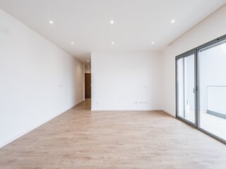 aj4gy61xmlhurq4nzq8bk.jpg